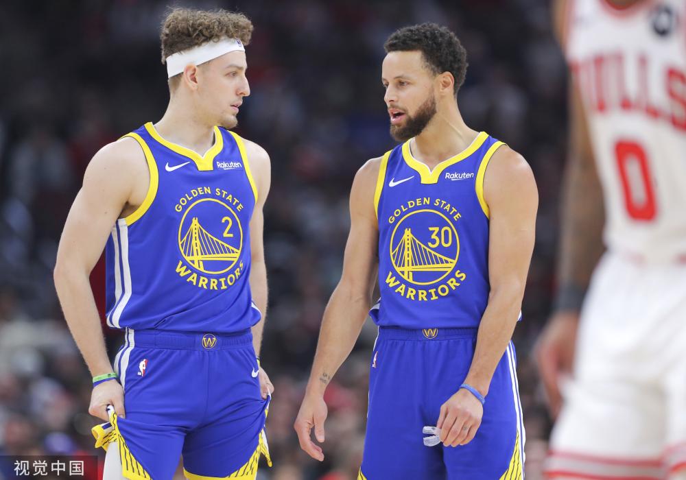 布莱顿中场 布莱顿中场