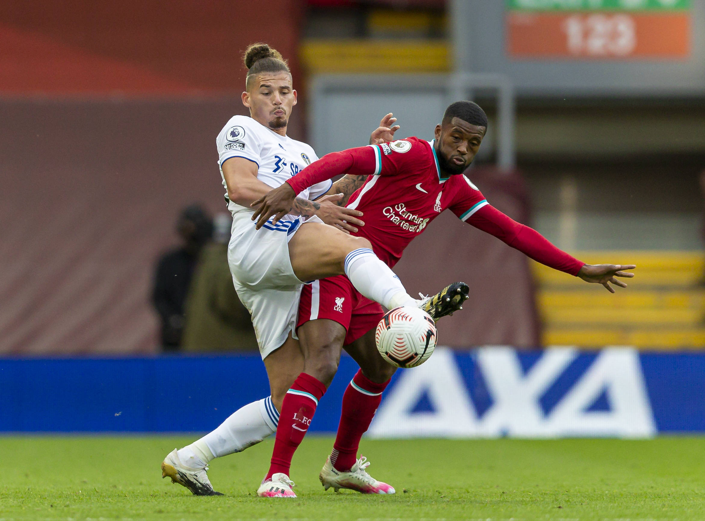 愿意拿出 愿意拿出