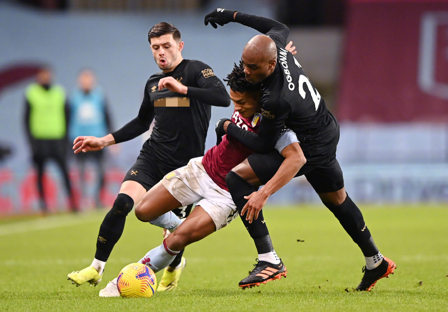 意支付高额 意支付高额