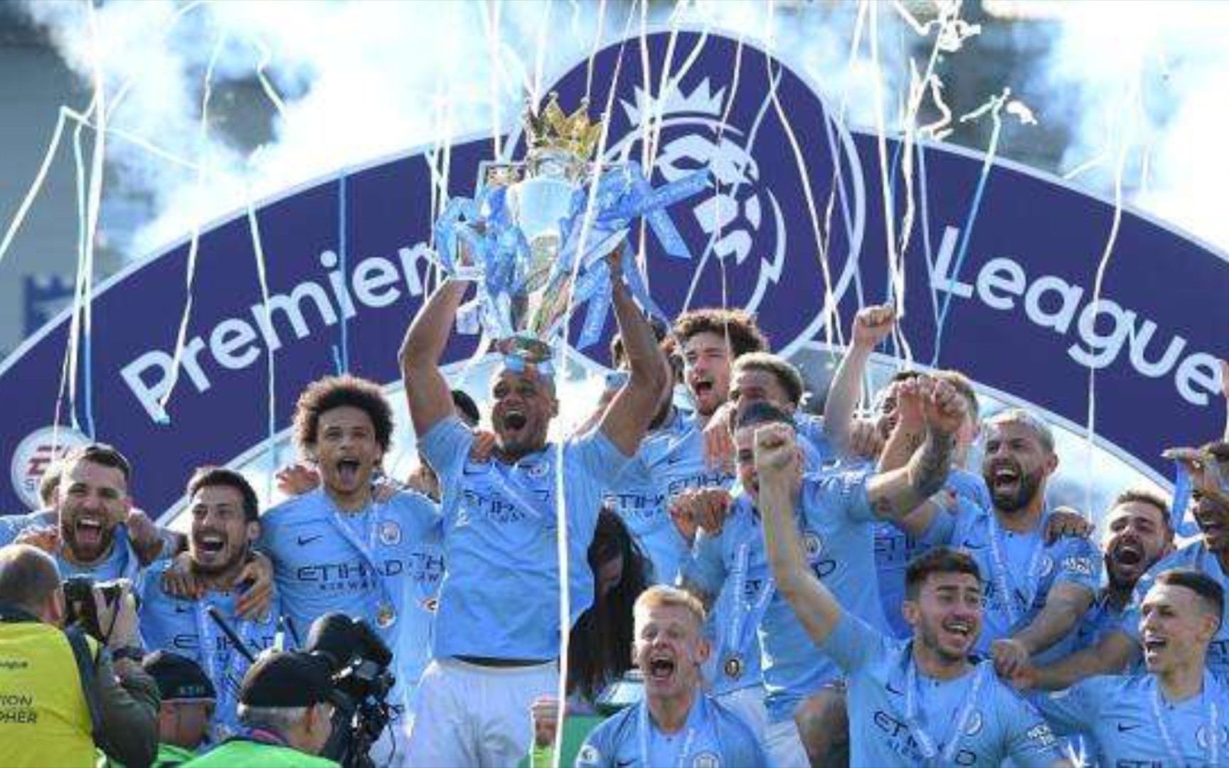 因素促使国 因素促使国